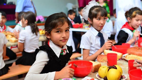 Implementation of school feeding program in Tajikistan discussed in Khorog