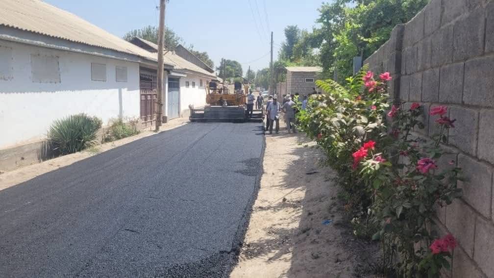 In Hamadoni, 12 km of road will be overhauled for the 35th anniversary of Independence