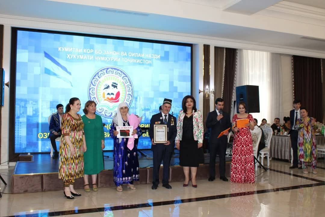 Winners of the Republican Competition “Best Family” Honored in Dushanbe