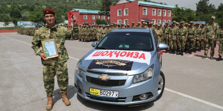 Soldier Rizoev Shodmon became the owner of the car – the main prize of the republican wrestling tournament