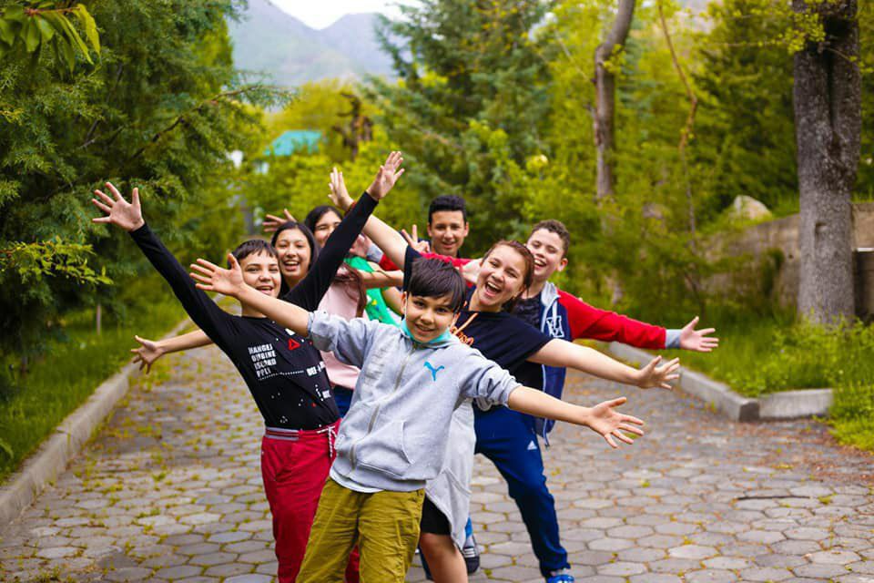 Tajikistan announces dates for school exams and start of summer holidays