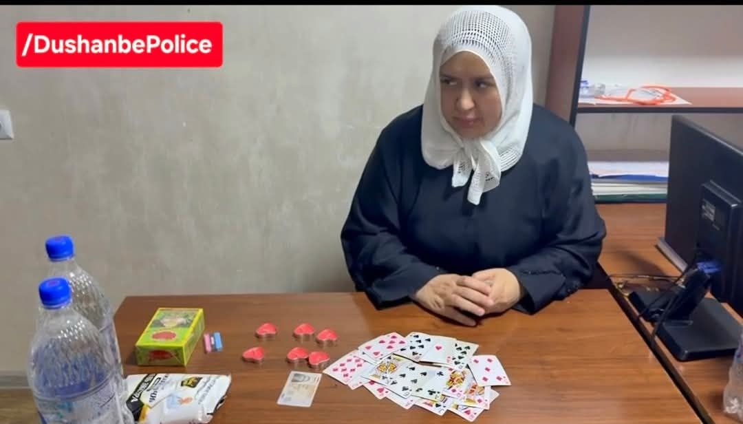 Woman detained in Dushanbe for fortune telling and deceiving citizens