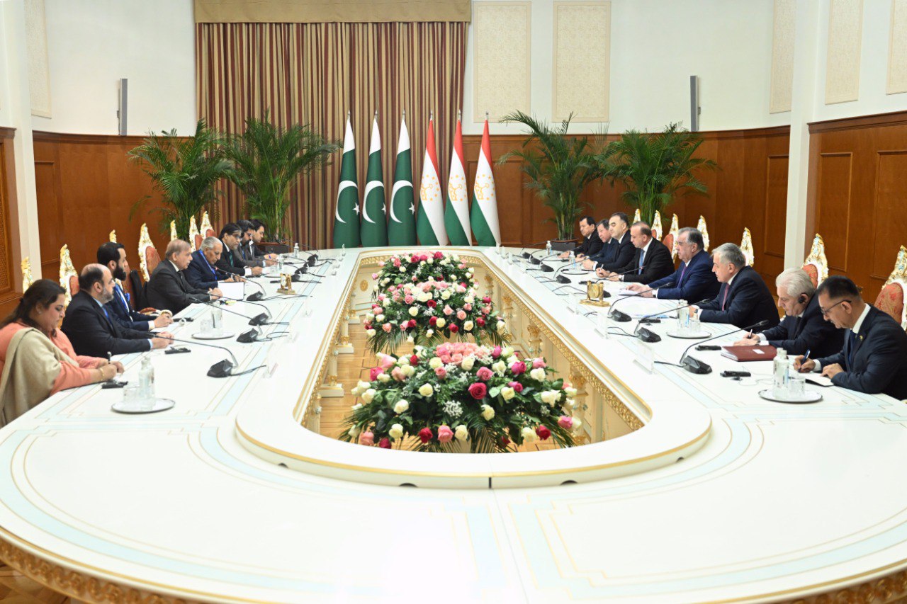 President of Tajikistan and Prime Minister of Pakistan discussed strengthening strategic partnership