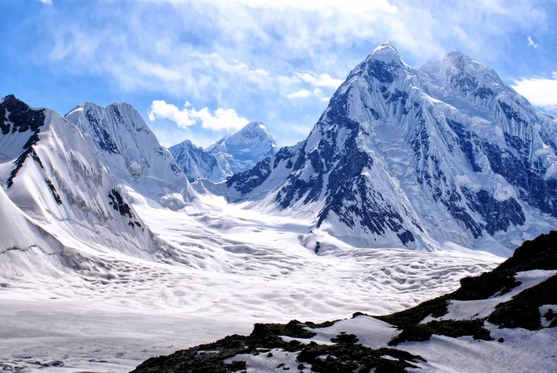 Tajikistan and China's Joint Project "Water and Science" Aims to Preserve Glaciers