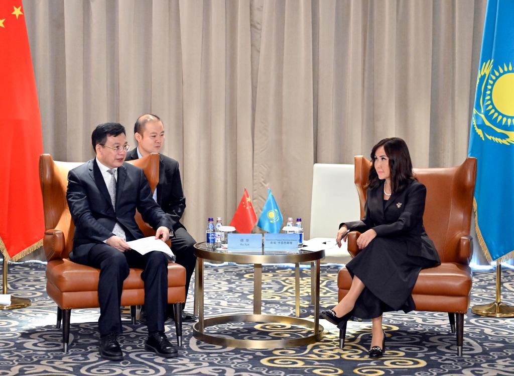 Xinhua and the Presidential Television and Radio Broadcasting Company of Kazakhstan signed a cooperation agreement