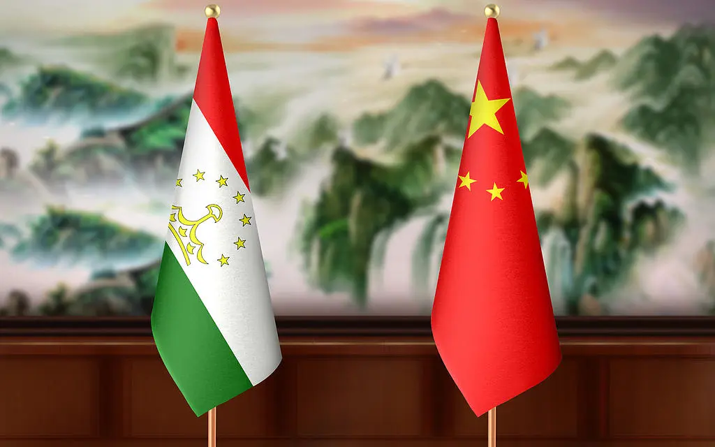 Karasu checkpoint witnesses revival of Chinese-Tajik trade