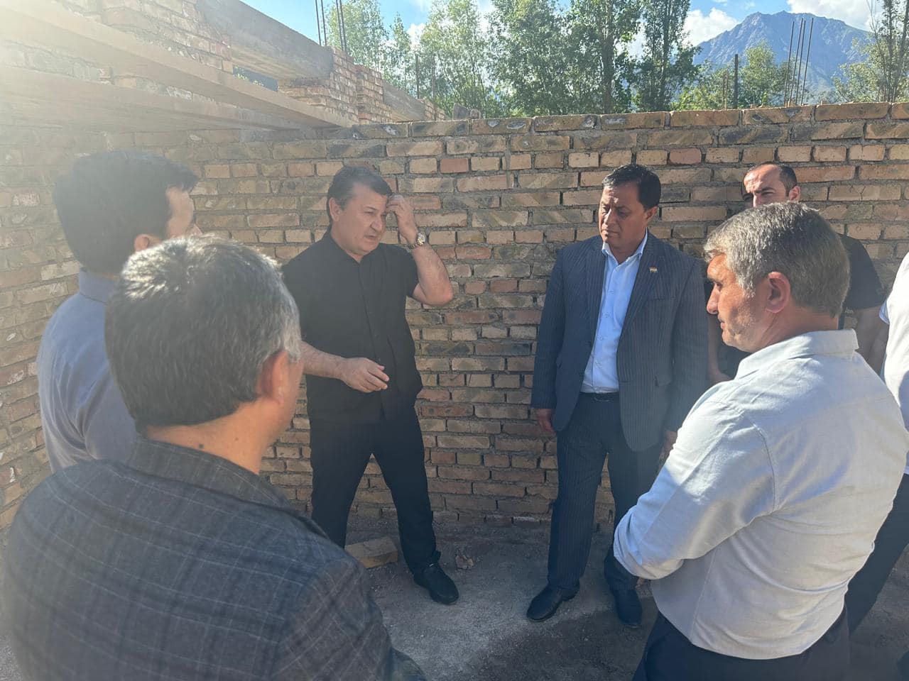 The construction of medical facilities in Rasht and Tajikabad districts is under strict control