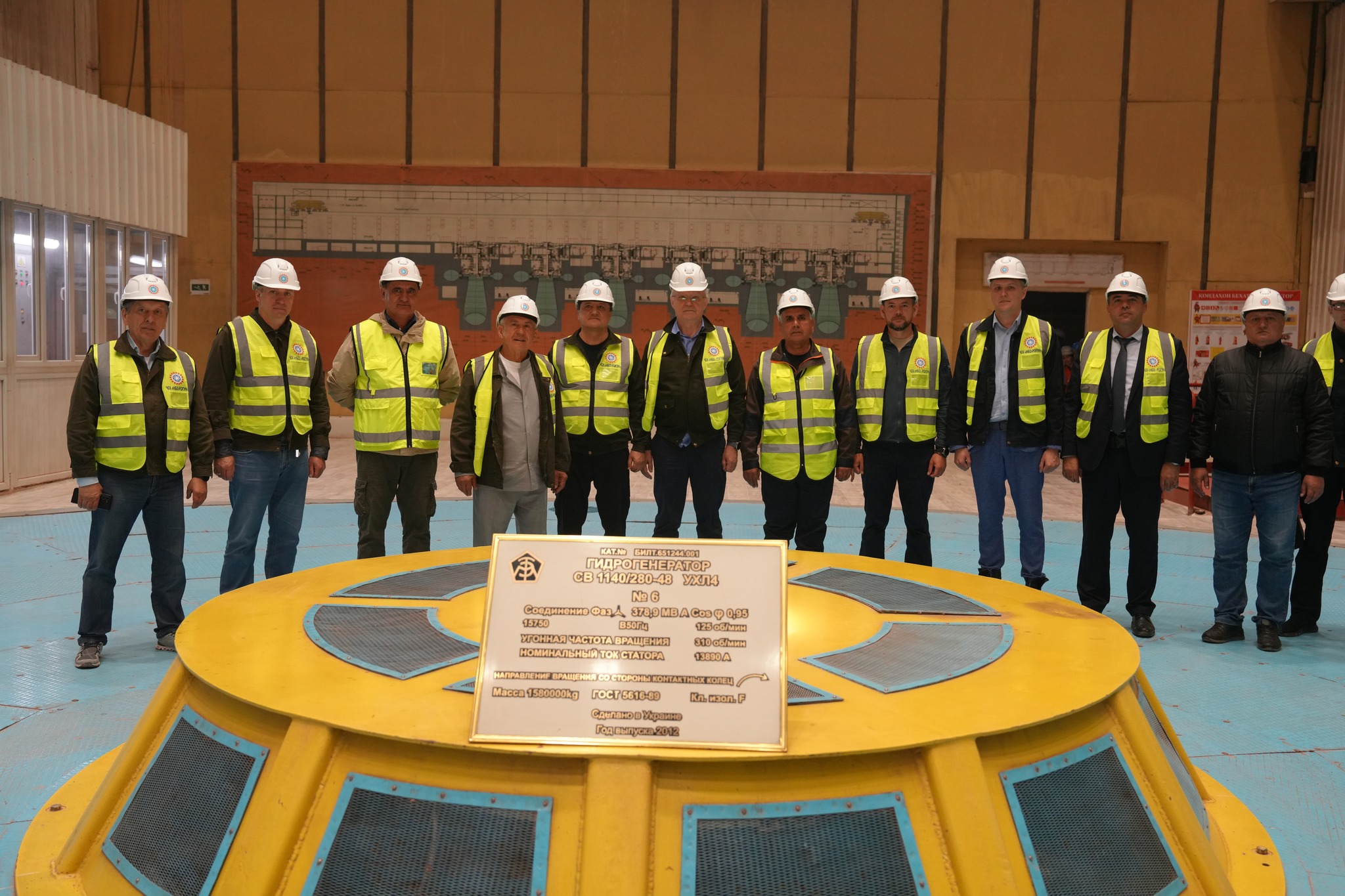Tatarstan leader Rustam Minnikhanov visited Rogun hydroelectric power station during his visit to Tajikistan