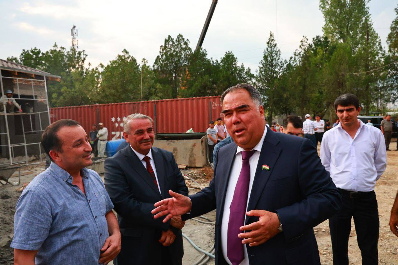A hospital for 24 thousand residents will be built in Penjikent for the 35th anniversary of Tajikistan's independence