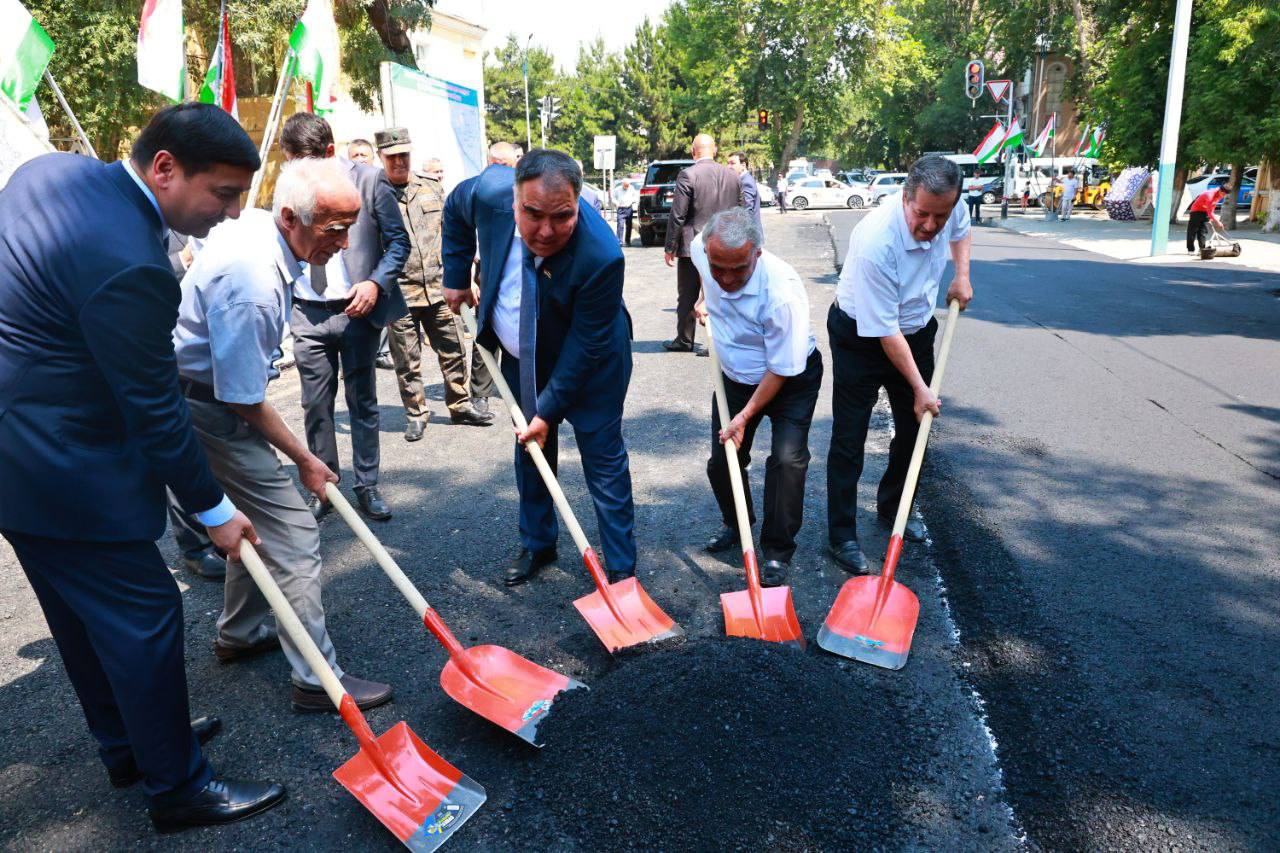 Road paving works have started in Khujand