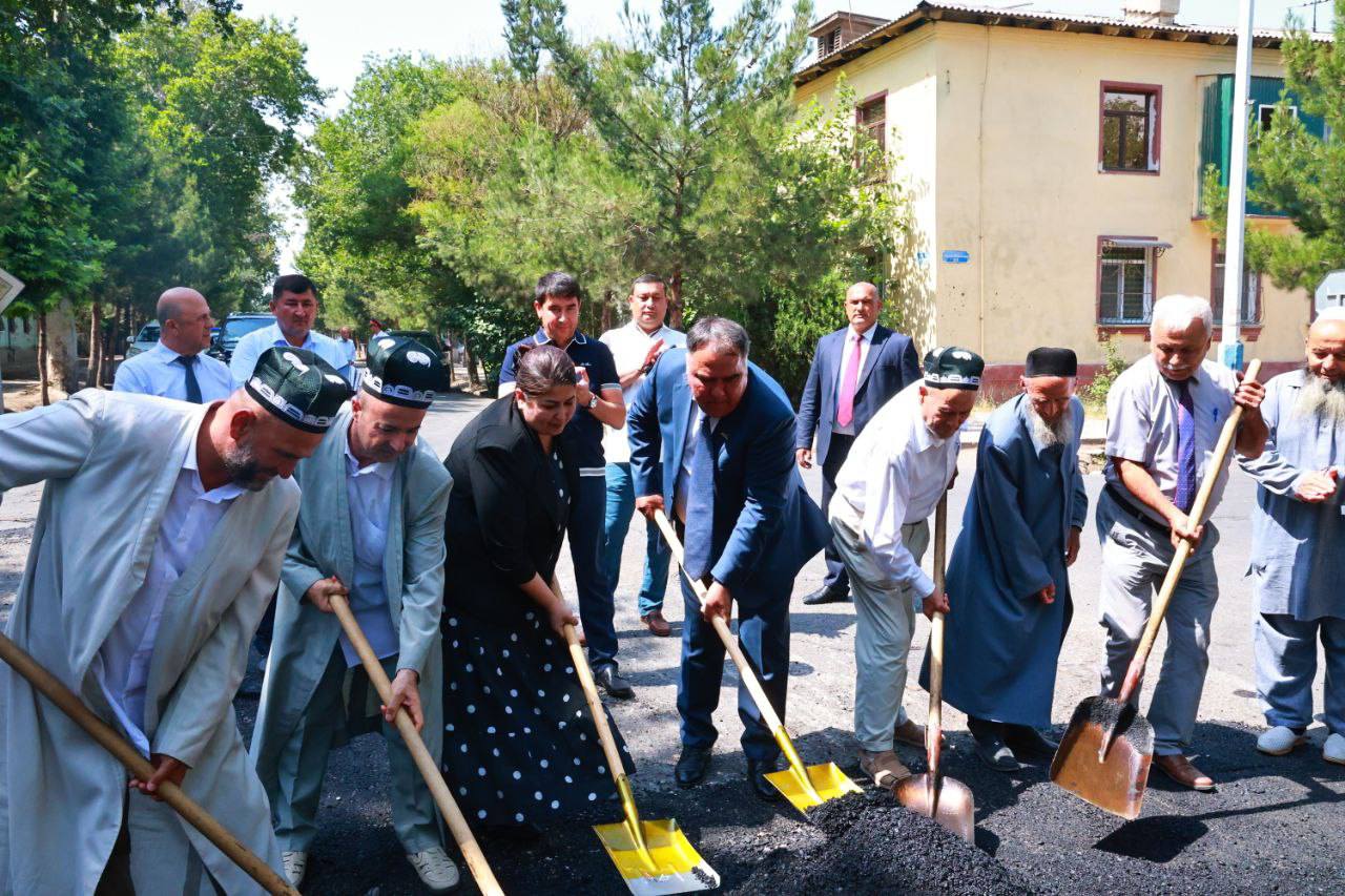 Work on paving Kurushi Kabir Street has begun in Buston