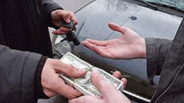 In Dushanbe, a driver appropriated official cars and sold them for 270 thousand somoni