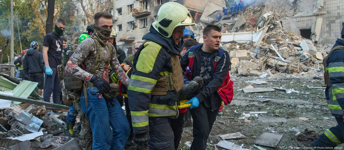 Death toll from missile strike on Kyiv rises to 26, rubble clearing continues