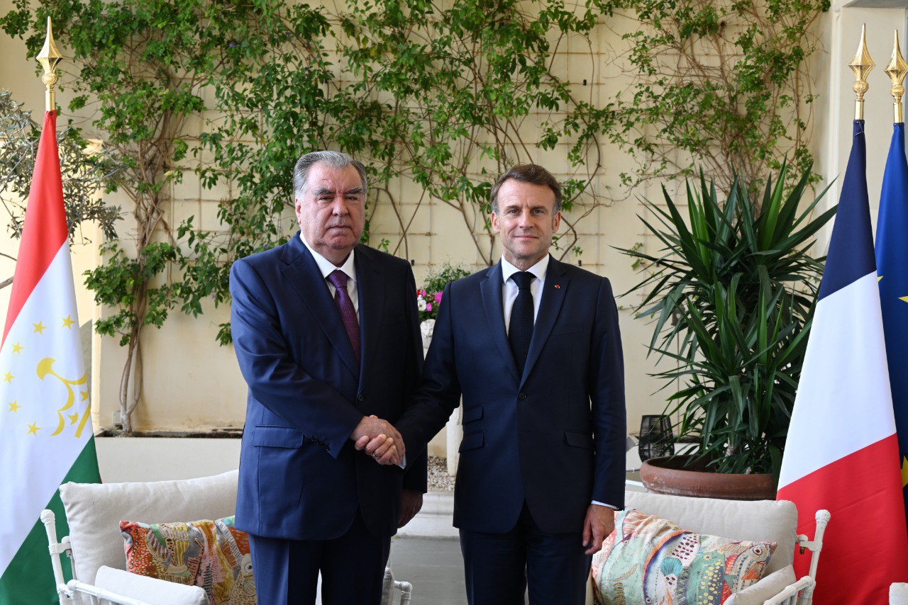 Emomali Rahmon and Emmanuel Macron discussed expanding cooperation between Tajikistan and France