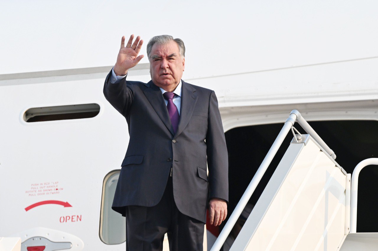 Emomali Rahmon departed for Astana to participate in the Central Asia – China summit