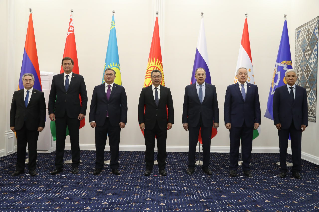Tajikistan Foreign Minister Participates in CSTO Foreign Ministers' Meeting in Cholpon-Ata