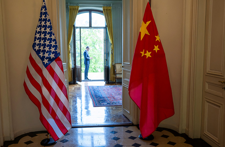 China, US held professional, frank talks: Chinese spokesman