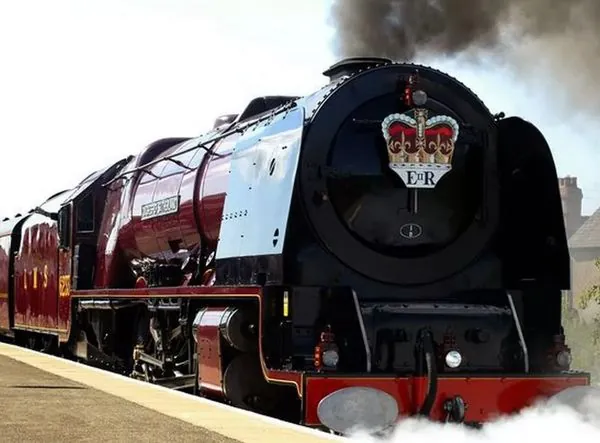 British royal family to ditch train as part of cost-cutting
