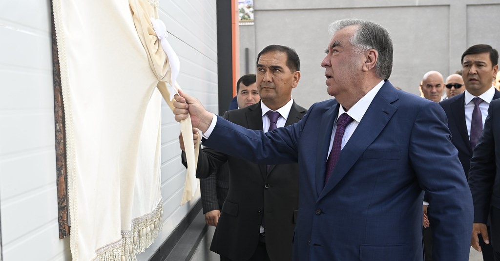 Emomali Rahmon opened several enterprises and workshops of LLC "Syrdarya" in the city of Khujand