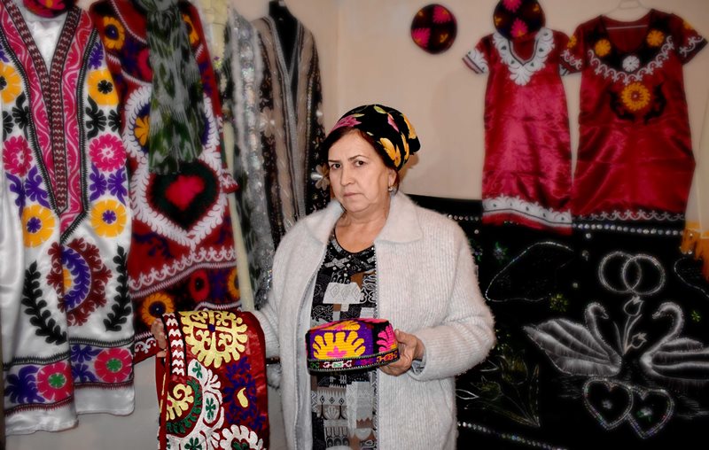 Tajikistan approves new presidential grants to support women's entrepreneurship until 2030