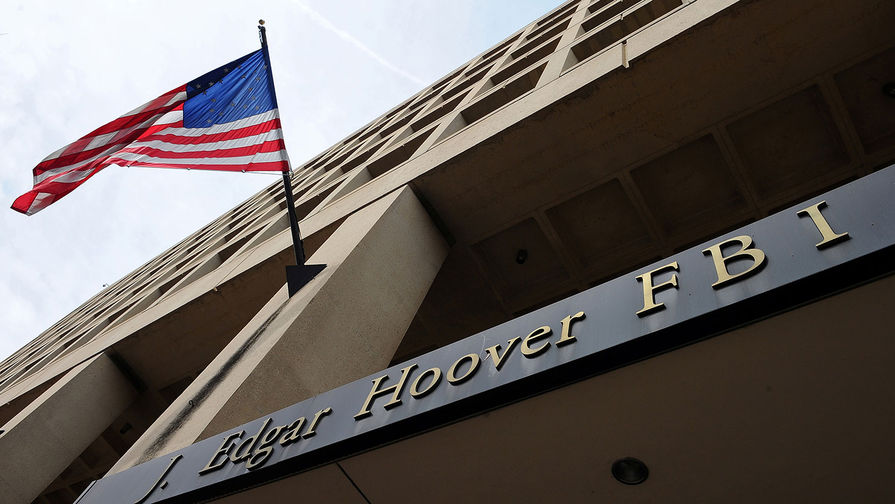US launches criminal investigation into former CIA and FBI chiefs