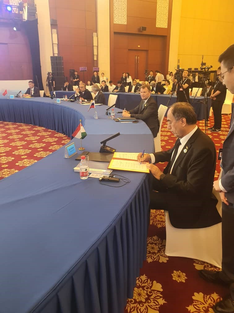 Azim Ibrohim proposed to create a Competence Center for Transport Logistics in Dushanbe under the auspices of the SCO