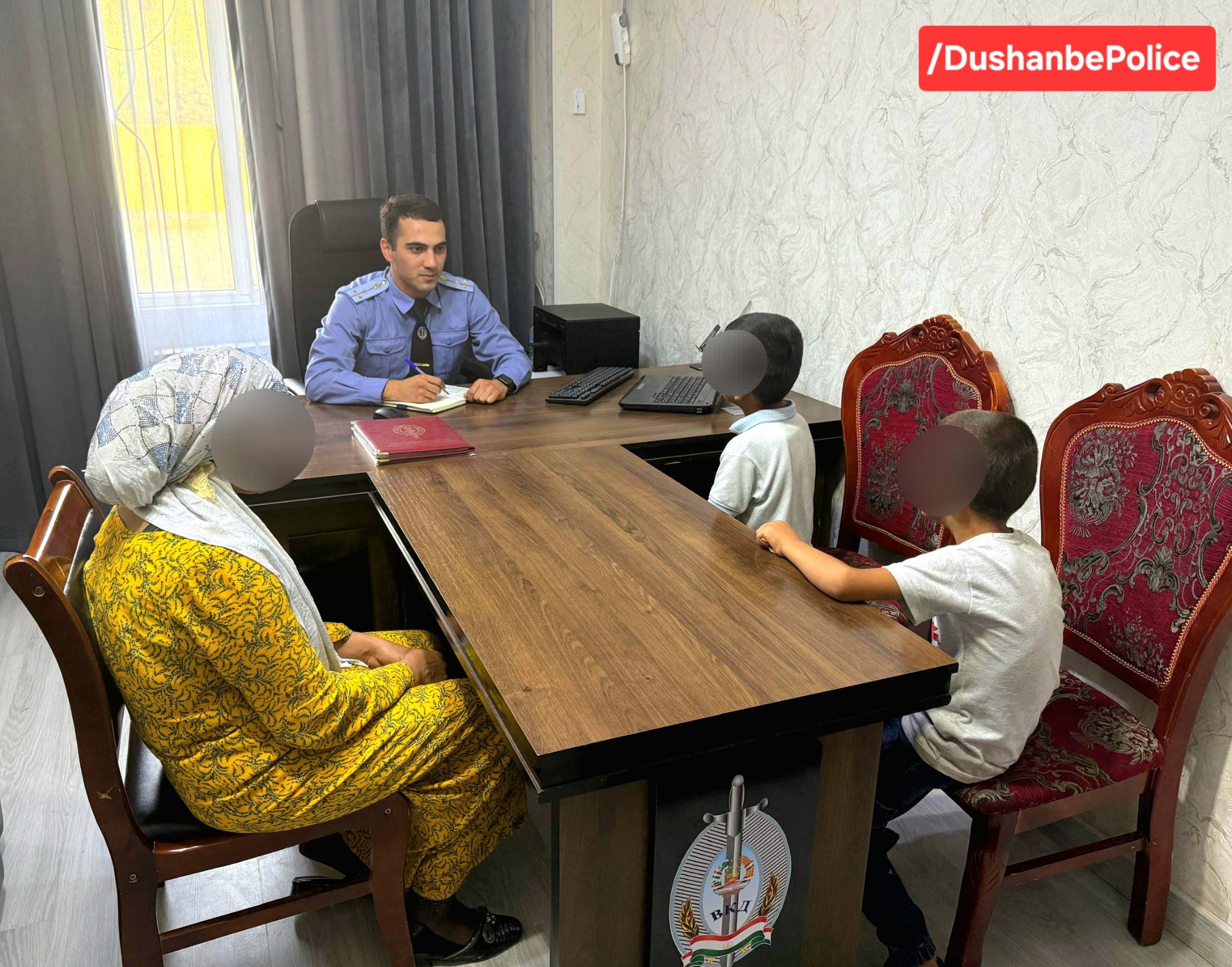 Mother Deprived of Guardianship in Dushanbe for Forcing Children to Beg