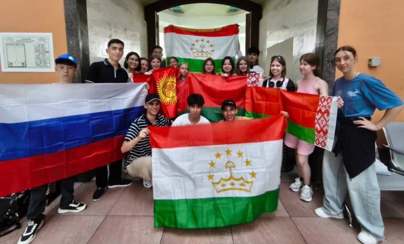 Schoolchildren from Bokhtar will go to Artek as winners of an international competition