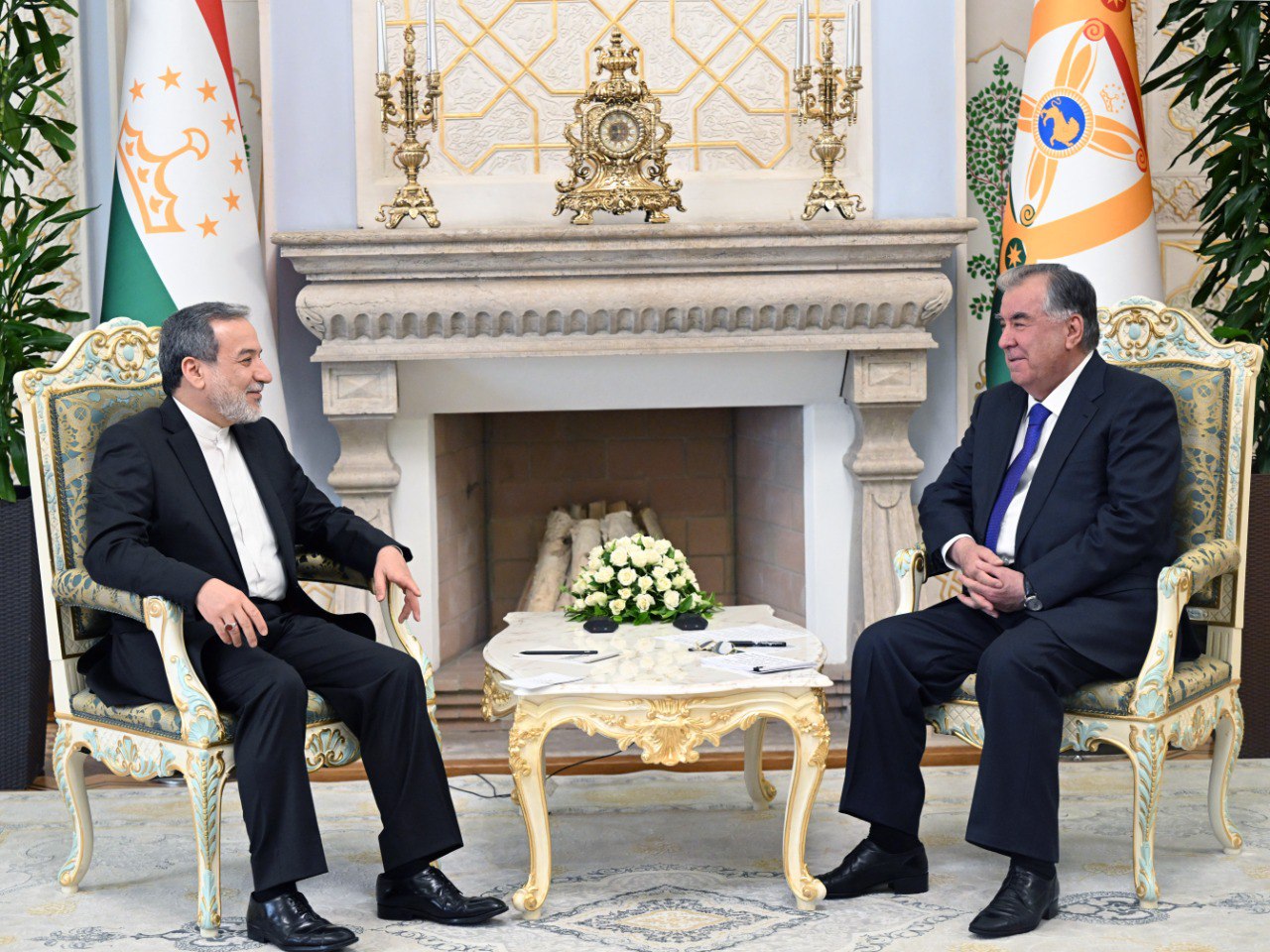 President of Tajikistan receives Iranian Foreign Minister