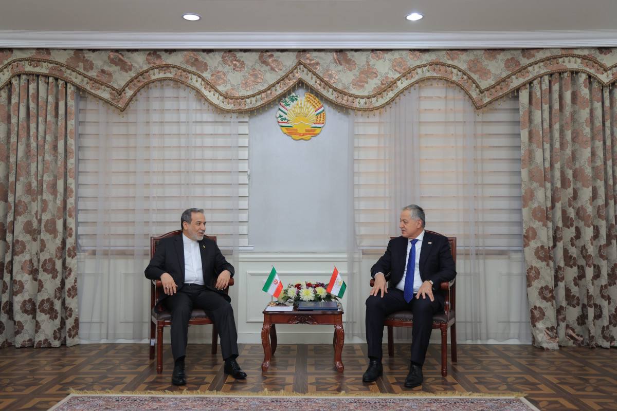 Foreign Ministers of Tajikistan and Iran Discuss Expanding Cooperation