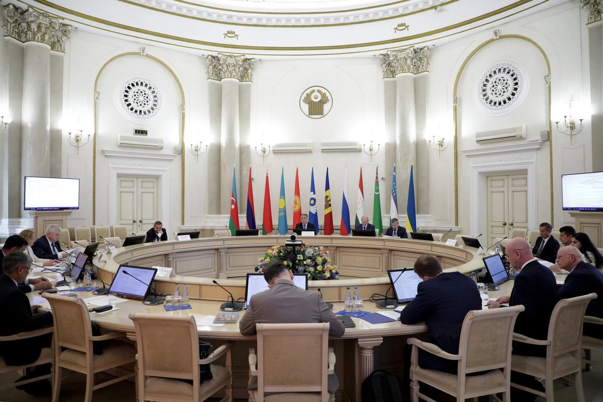 The CIS discussed aspects of coordinating the activities of Commonwealth states in UNESCO.