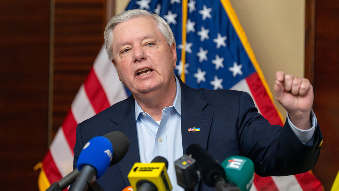 The US Senate has promised to recognize Russia as a sponsor of terrorism.