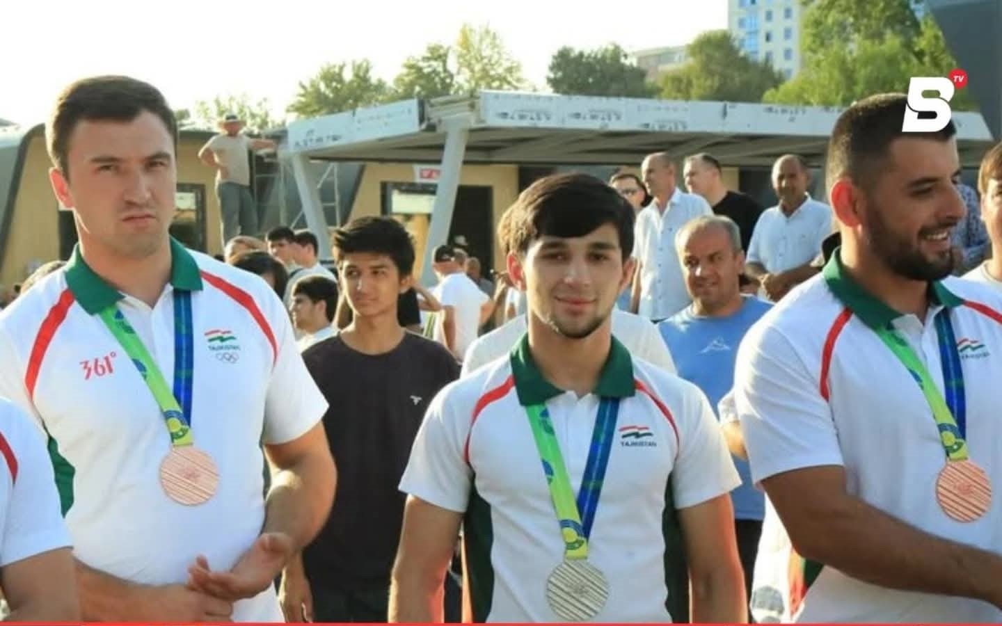 Tajik kurash wrestlers won eight medals at the Asian Championships in South Korea.