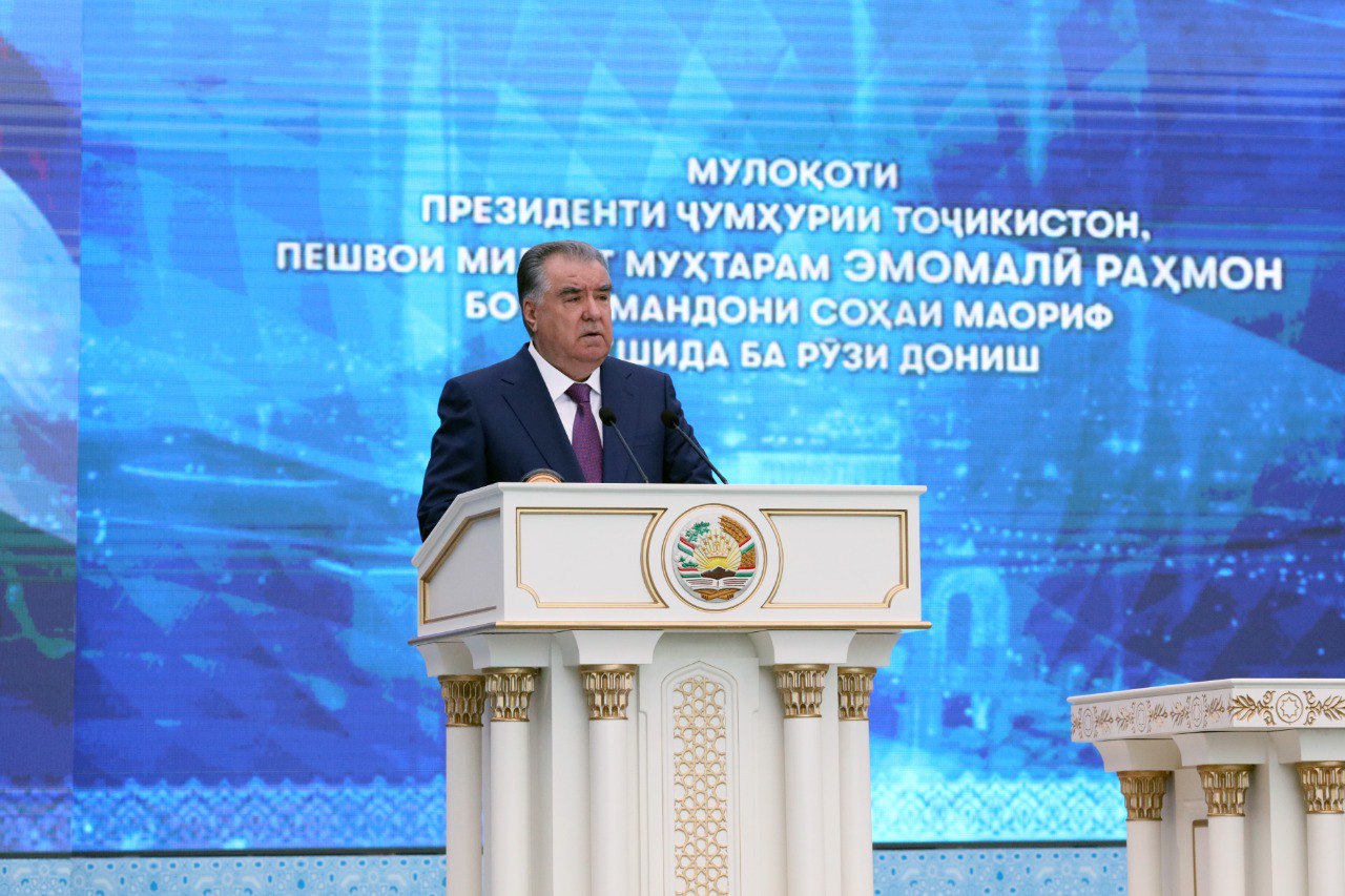 Emomali Rahmon will hold a peace lesson for high school students on August 30.