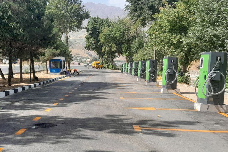 500 electric vehicle charging stations will be installed in Dushanbe by the end of the year.