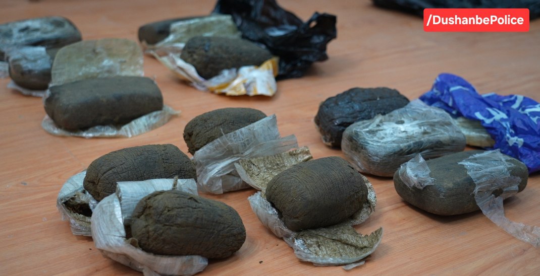 A resident of Farkhor was detained in Dushanbe with 9.7 kg of drugs.