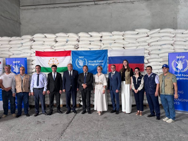 A large shipment of food products has arrived in Tajikistan from Russia as part of the WFP School Feeding Programme.