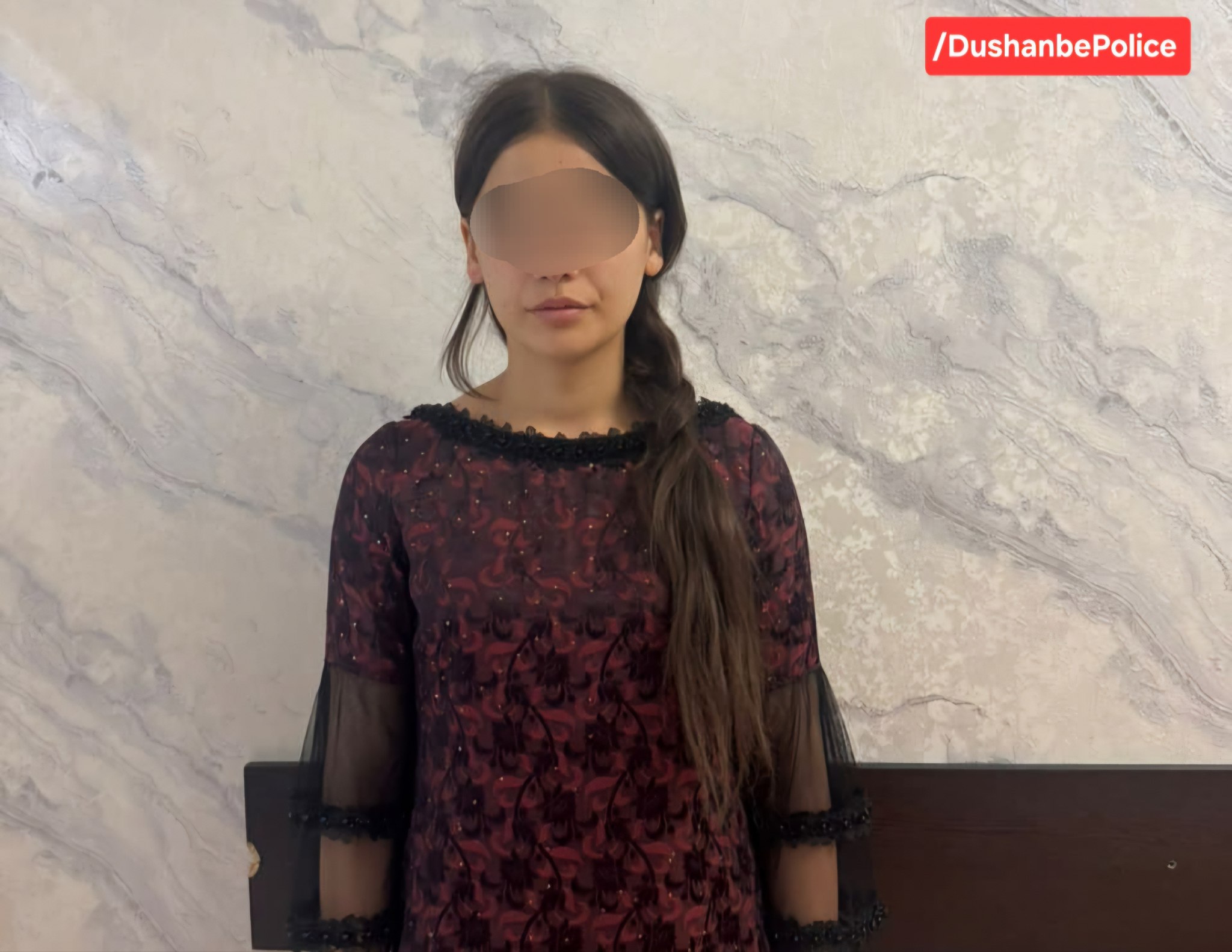 A 16-year-old suspect in a series of mobile phone thefts has been detained in Dushanbe.