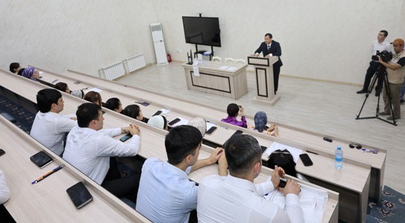 More than 117,000 Tajik citizens studied abroad through the Center for International Programs.