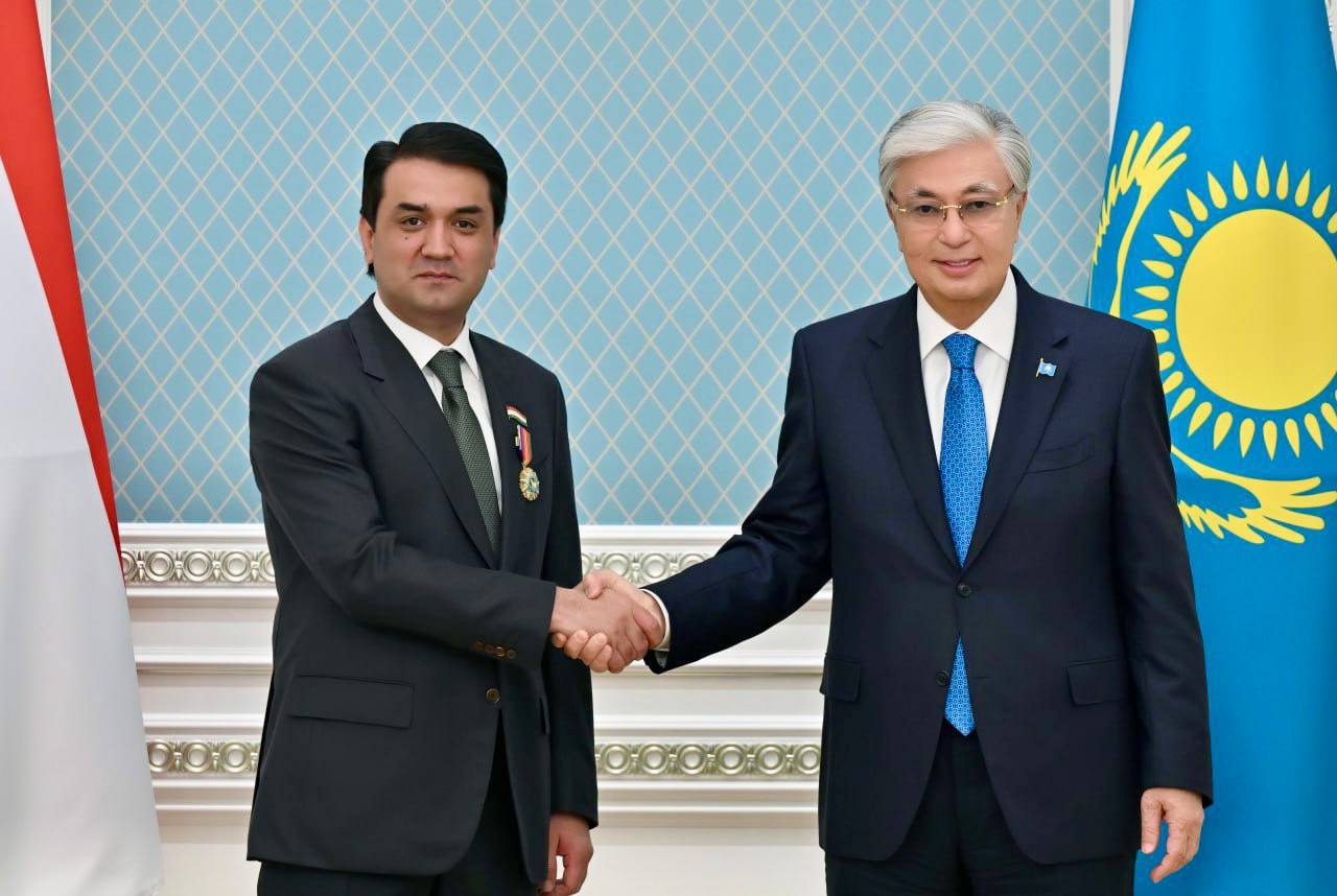 The President of Kazakhstan awarded Rustam Emomali the Order of Dostyk, 2nd degree.