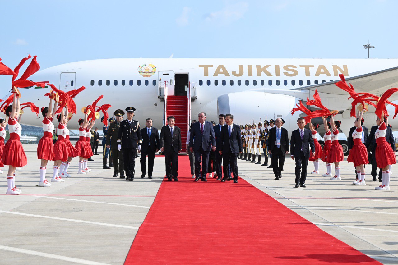 Emomali Rahmon arrived in China to participate in the SCO Heads of State Meeting.