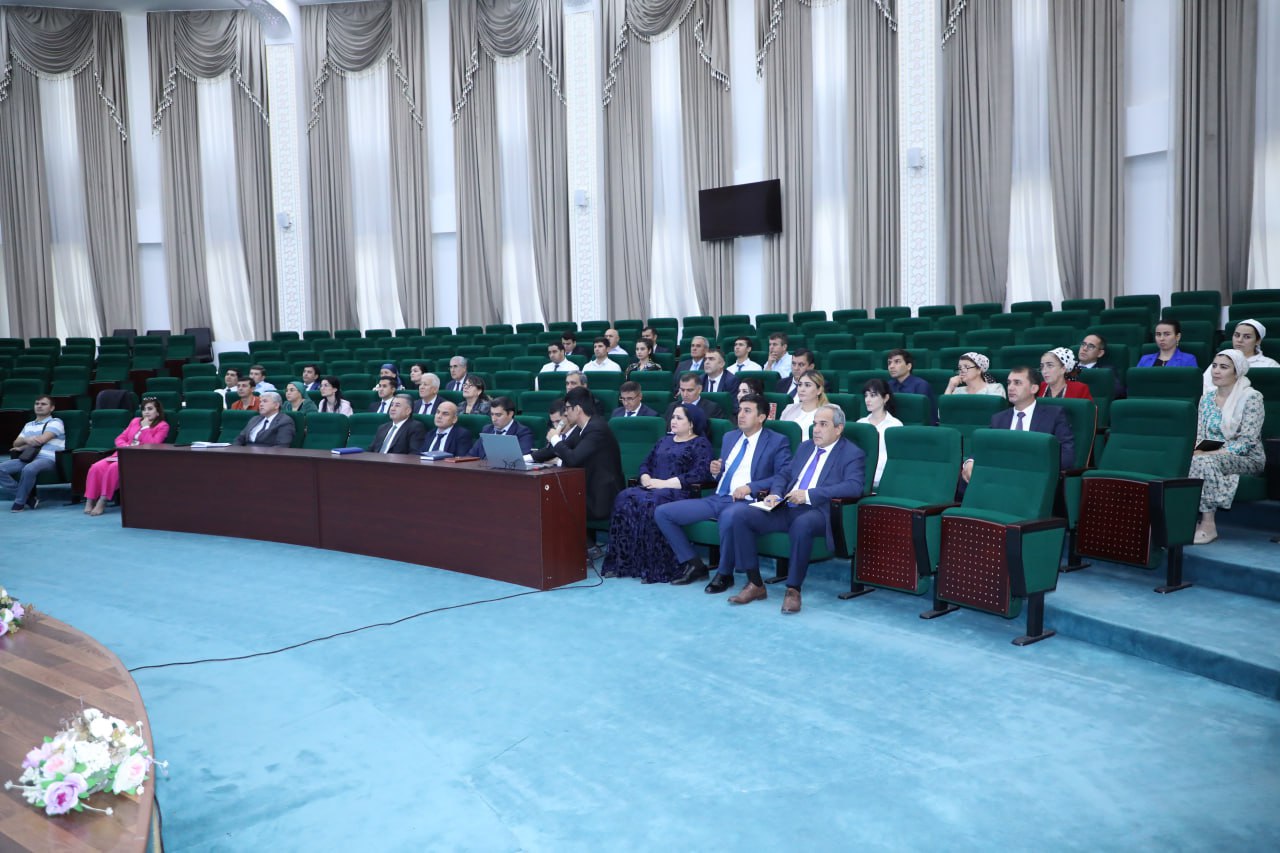A training session on electronic documents was held at the Ministry of Health of Tajikistan.