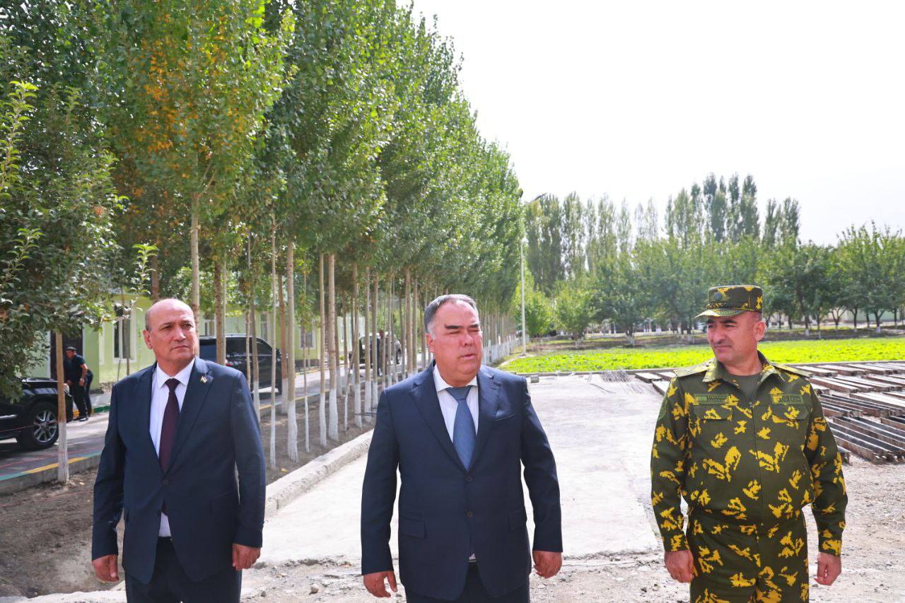 Rajab Akhmadzoda met with officers and soldiers of the military unit in Isfara
