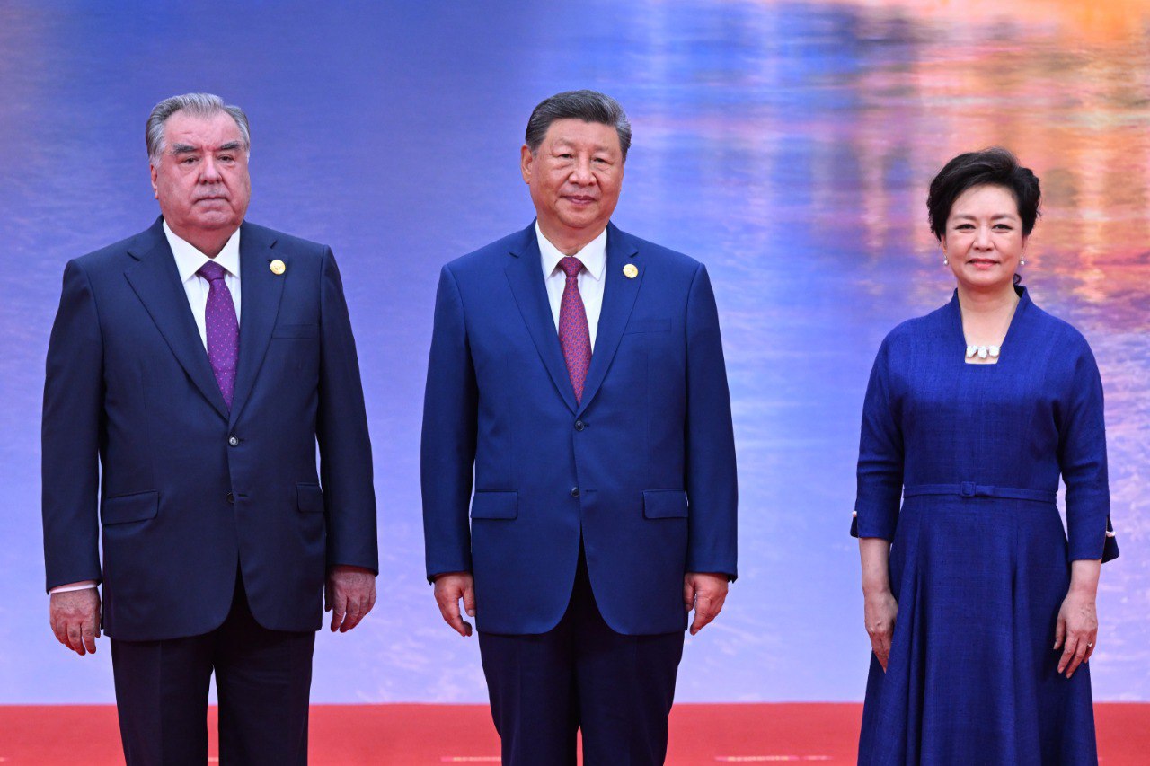 Emomali Rahmon attended the SCO leaders' meeting in Tianjin.
