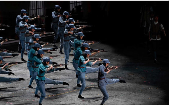 A gala concert to mark the 80th anniversary of Victory Day is taking place in Beijing.