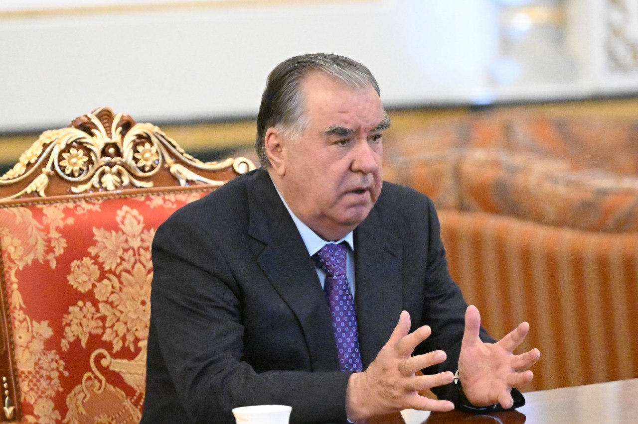 Emomali Rahmon held a meeting on agriculture and investment projects