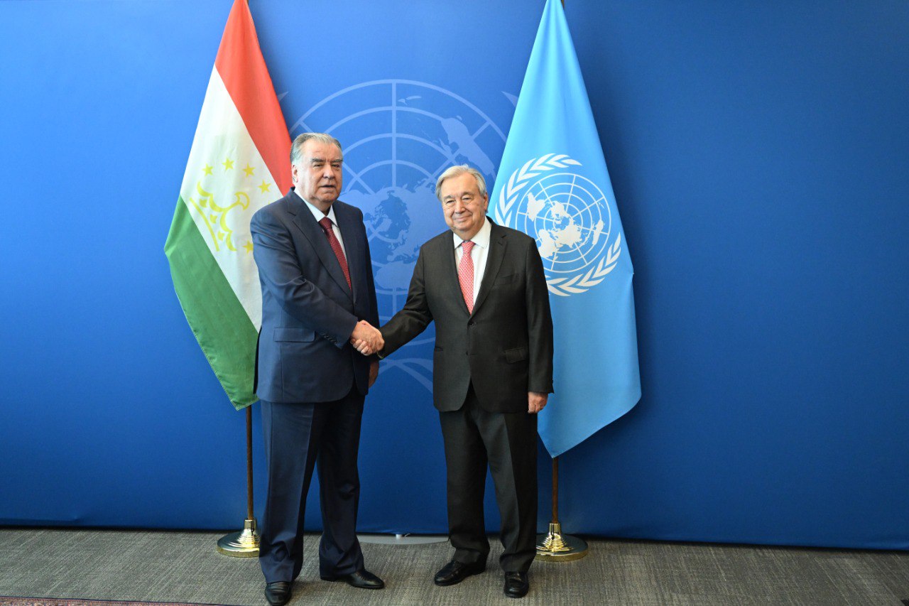 Emomali Rahmon met with UN Secretary-General António Guterres in New York.