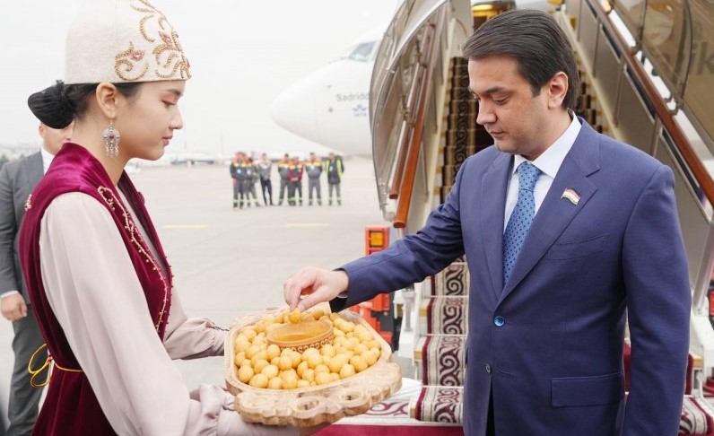 Rustami Emomali arrived in Bishkek to participate in the Inter-Parliamentary Forum of Central Asia