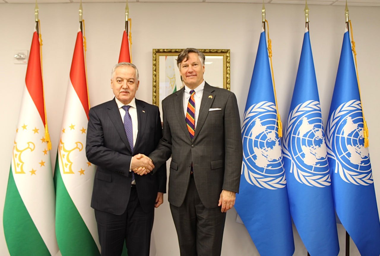 The Tajik Foreign Minister met with the US Deputy Secretary of State in New York.