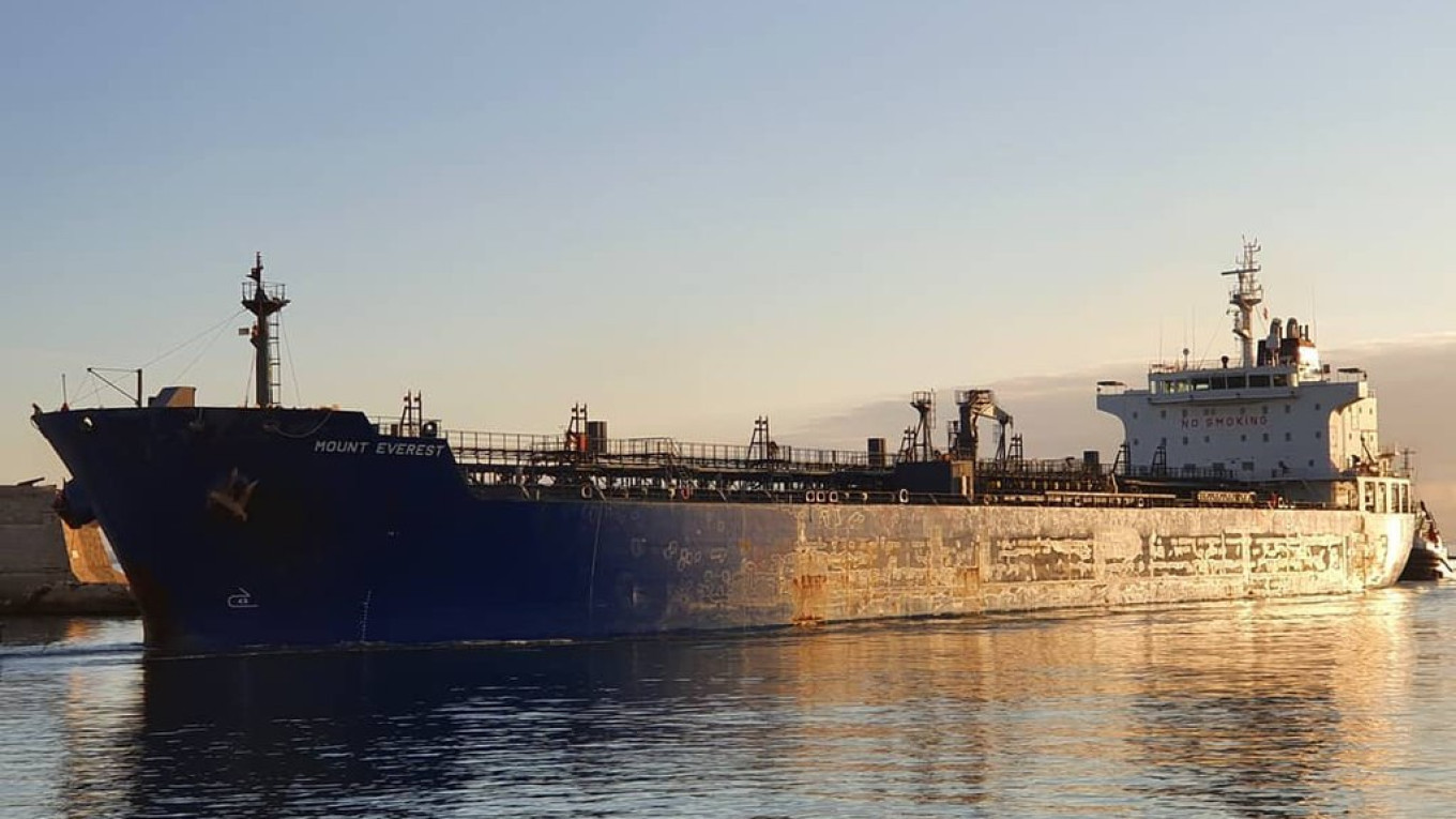 Tanker companies have begun refusing to transport Russian oil following Trump's sanctions.